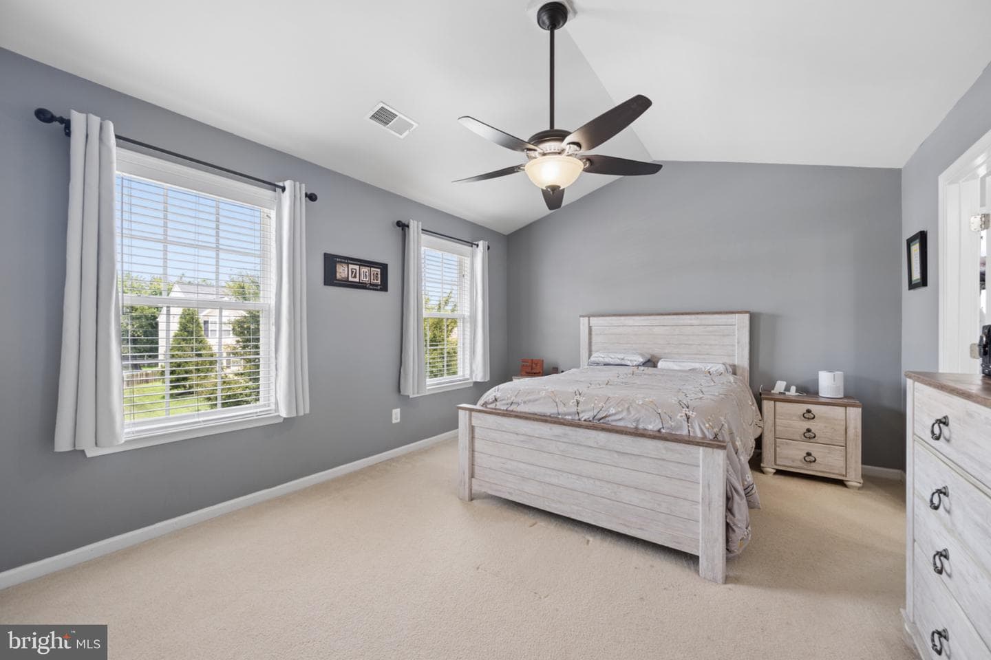 262 Hughs Road photo 36