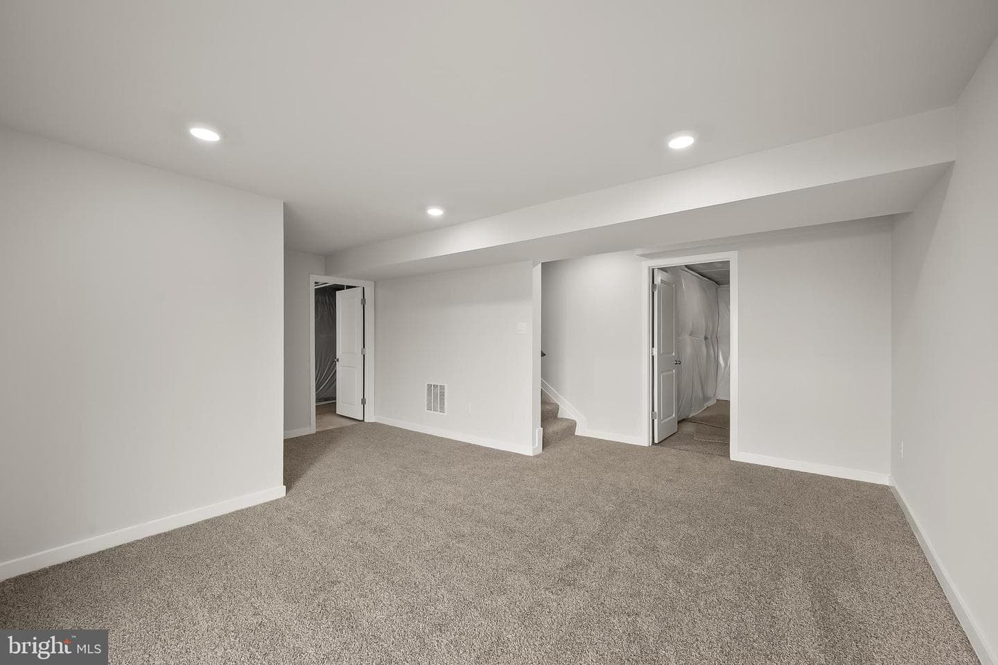 402 Eclipse Street photo 31