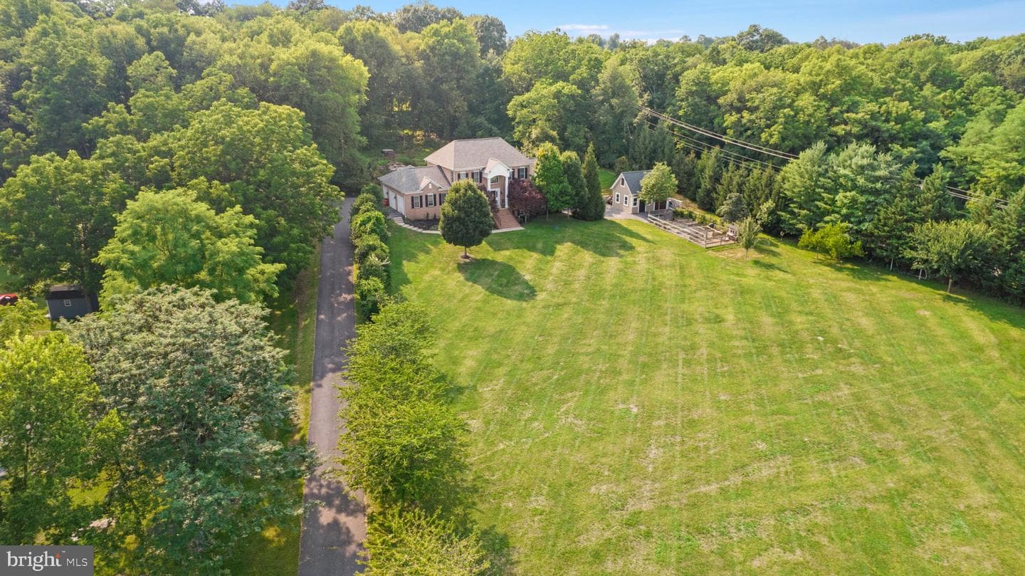 50 W Blakeley Drive photo 3