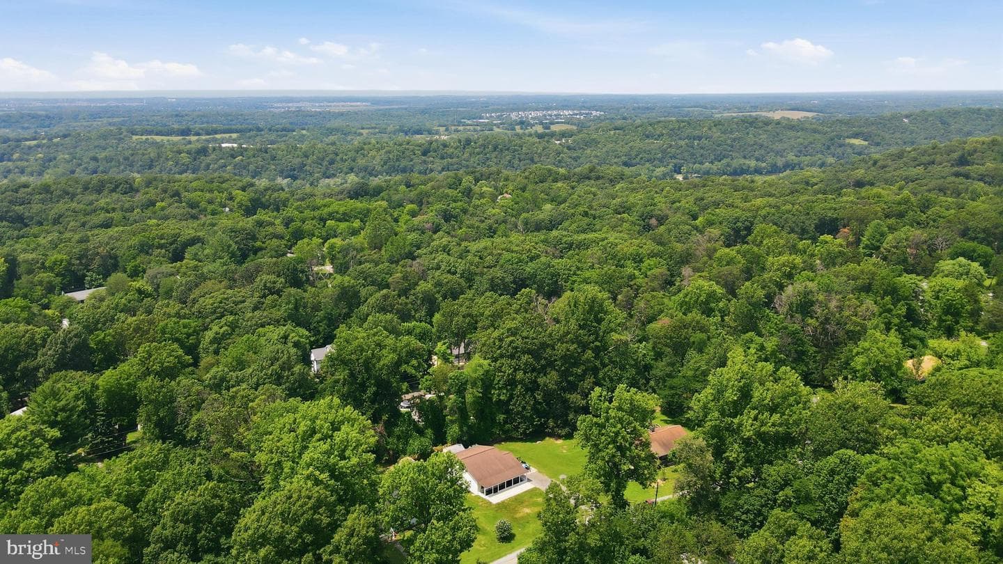 63 Great Oak Lane photo 33