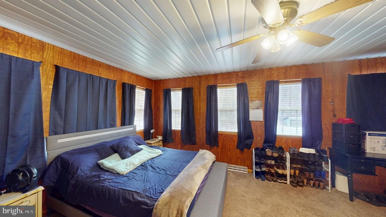 7986 Frankfort Highway photo 25