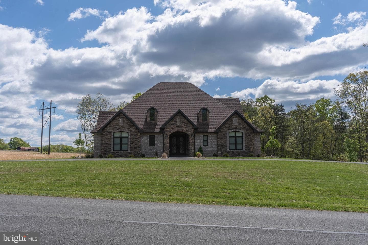 113 N Lakewood Drive photo 18