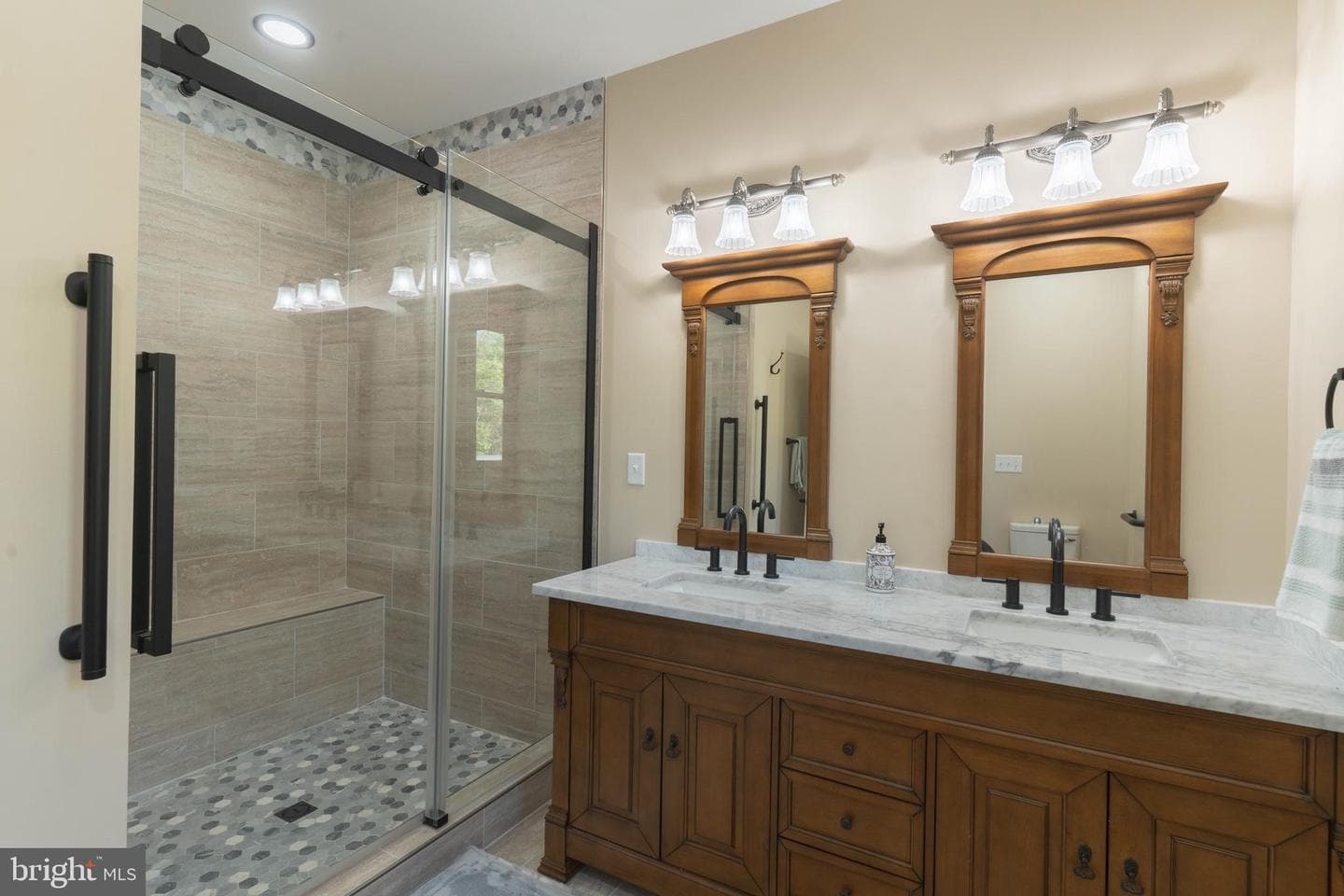 113 N Lakewood Drive photo 48