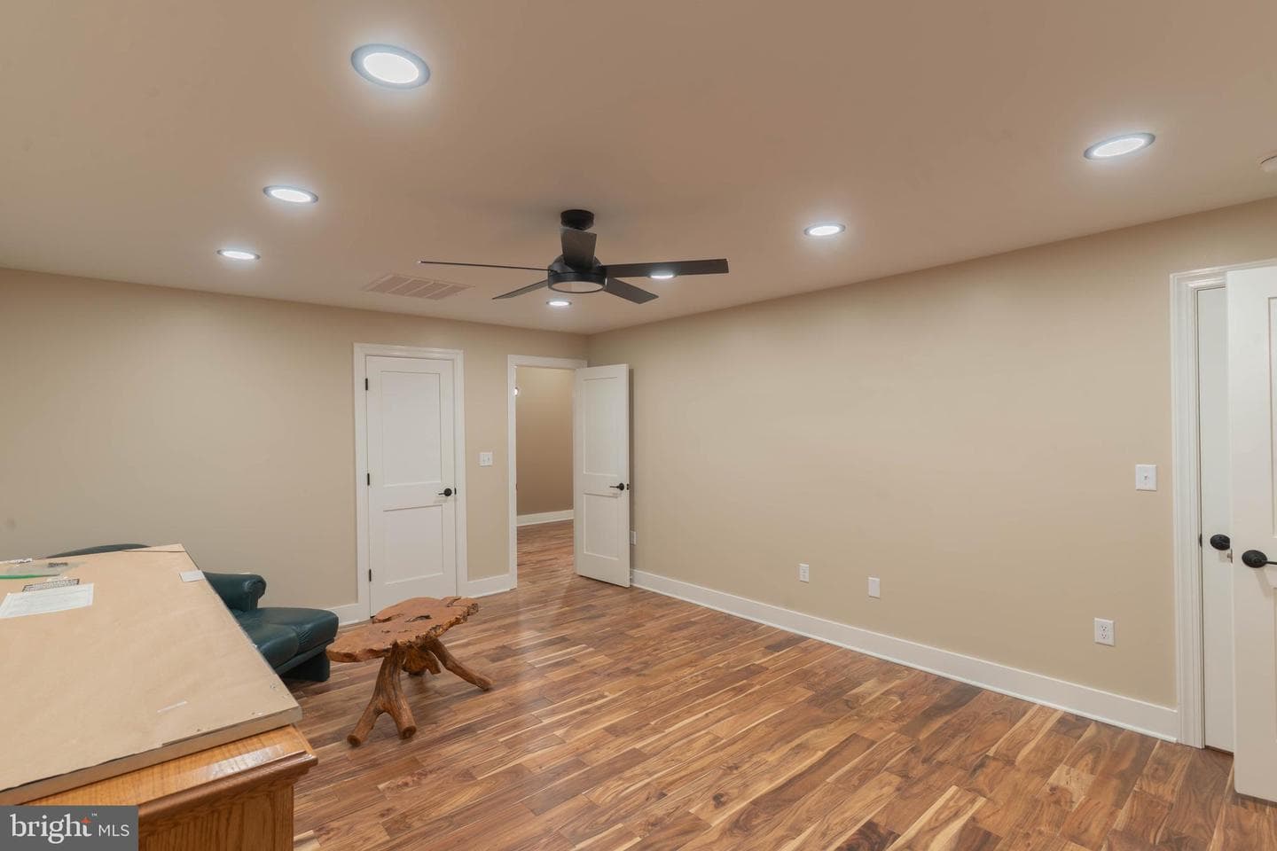 113 N Lakewood Drive photo 61