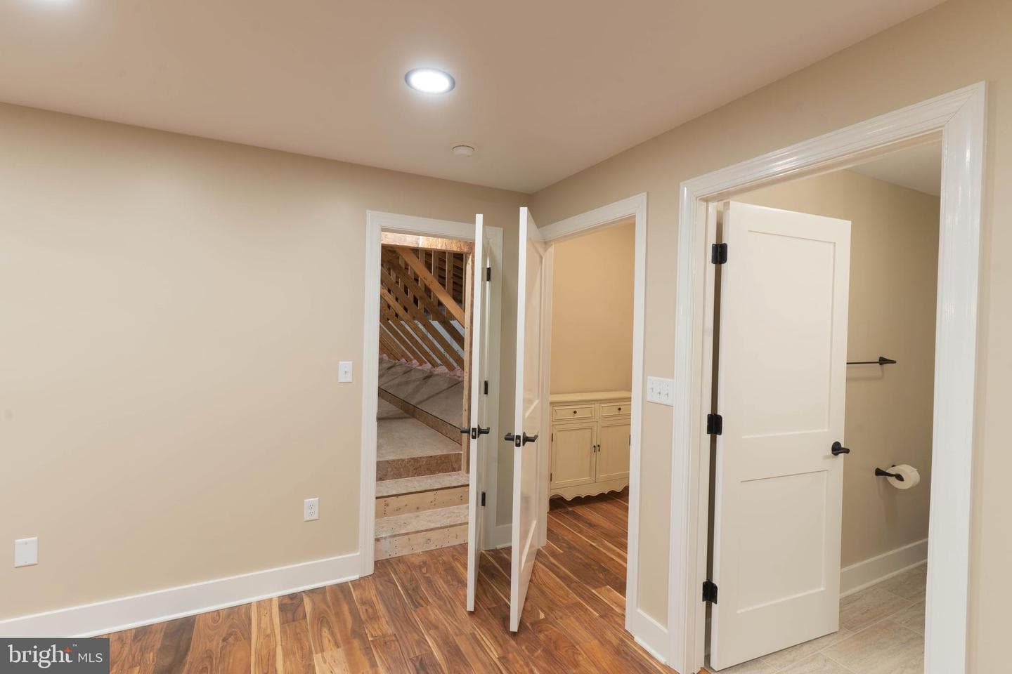 113 N Lakewood Drive photo 66