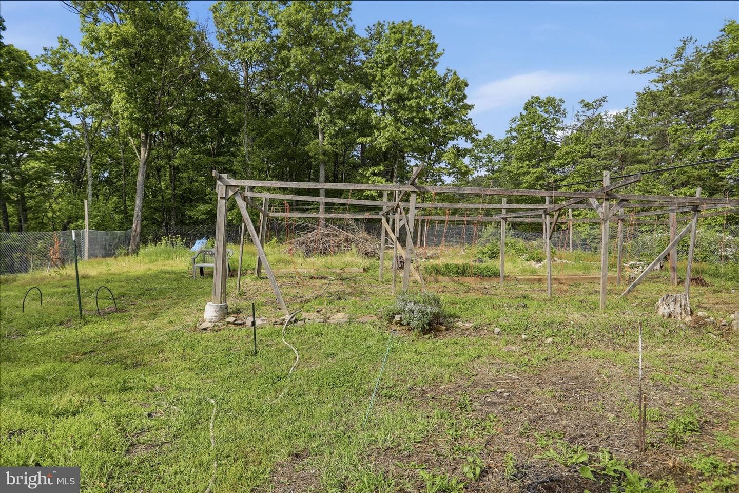 936 Johnny Cake Rd photo 30