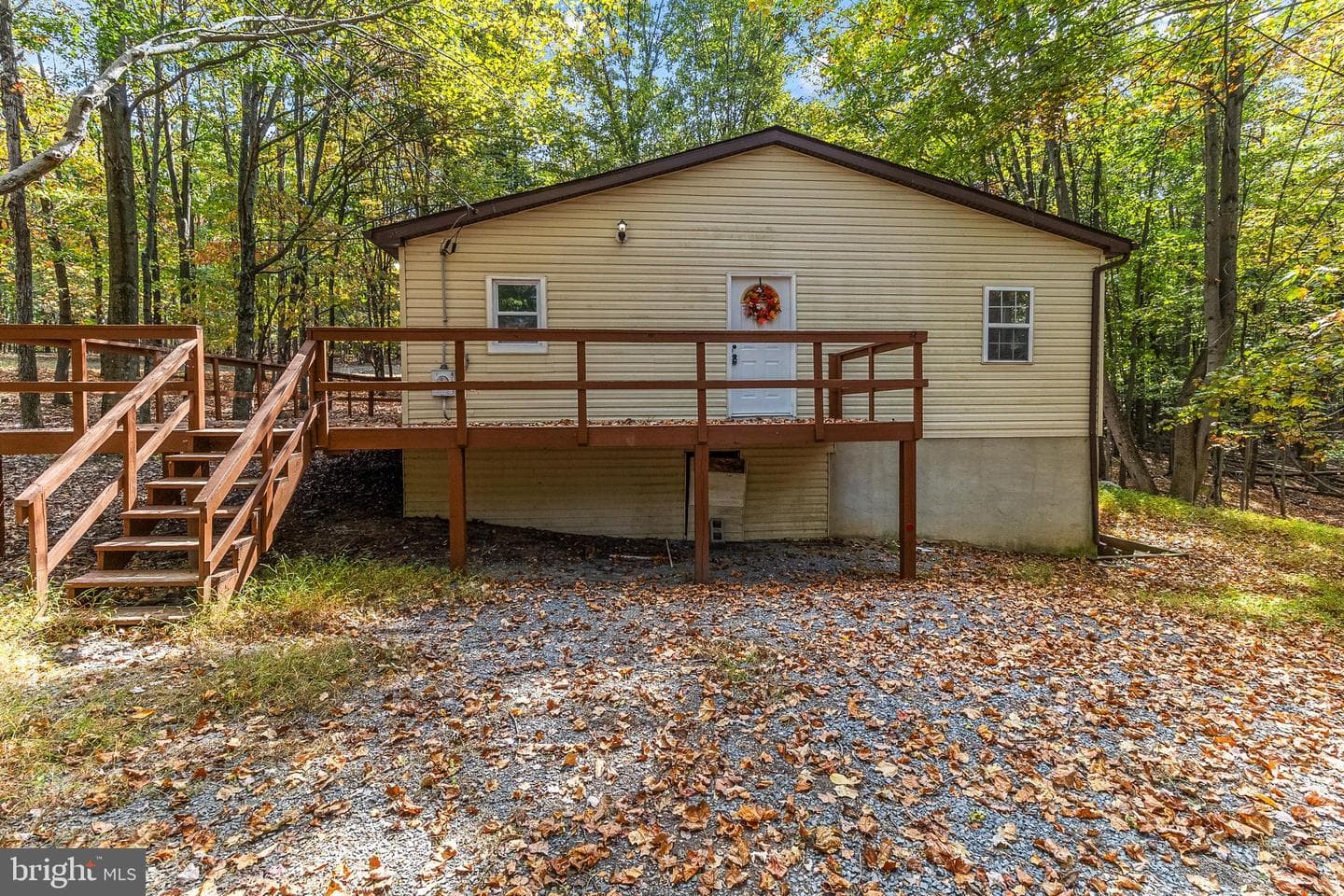 33 Maple Lane photo 2