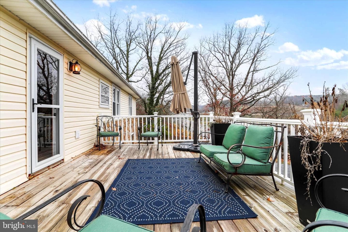 571 Martinsburg Road photo 23