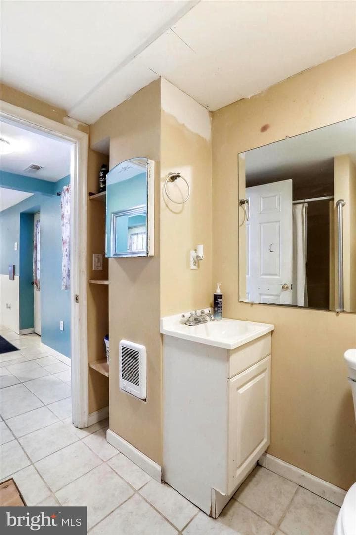 571 Martinsburg Road photo 32