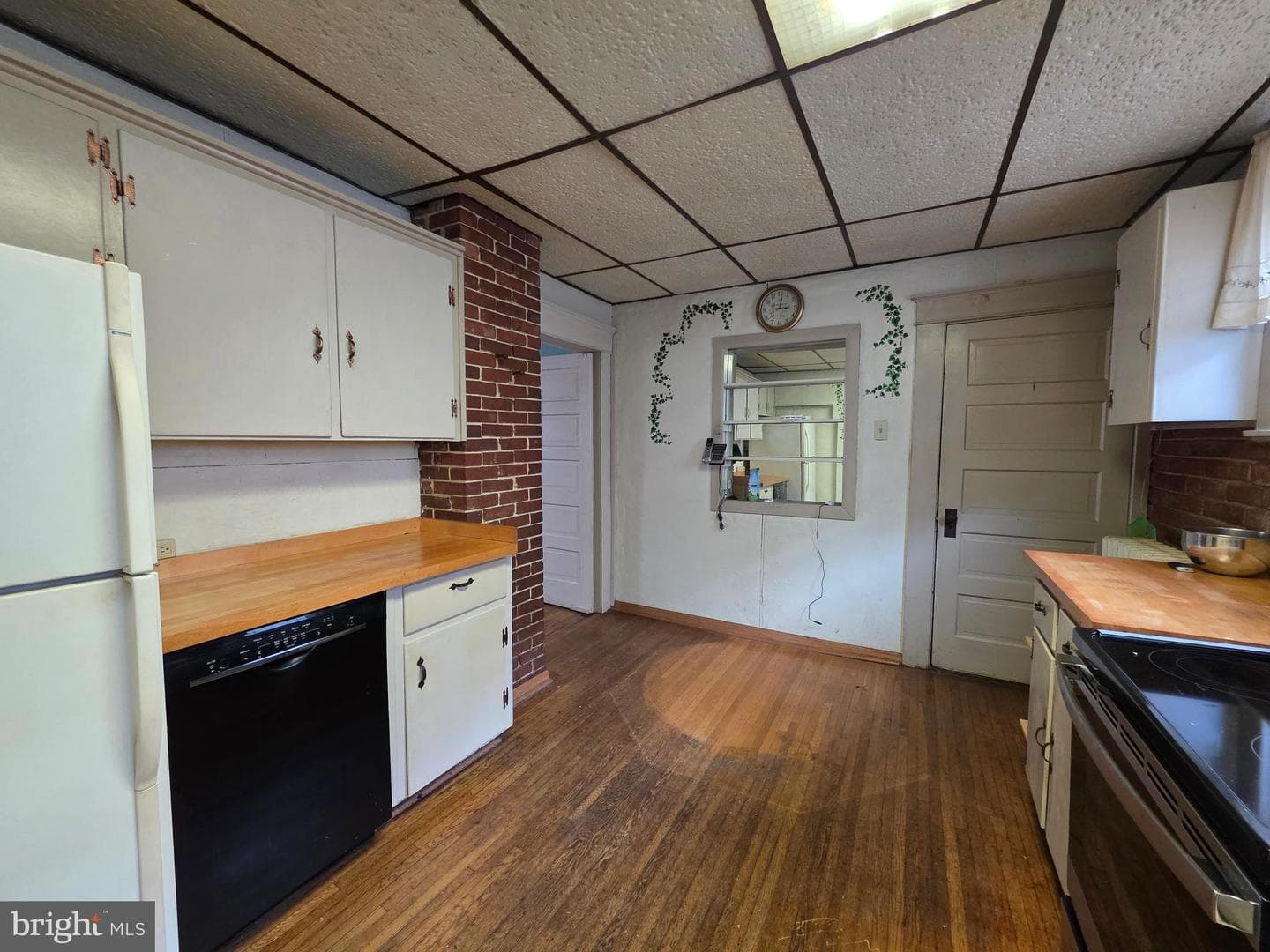318 S Washington Street photo 12