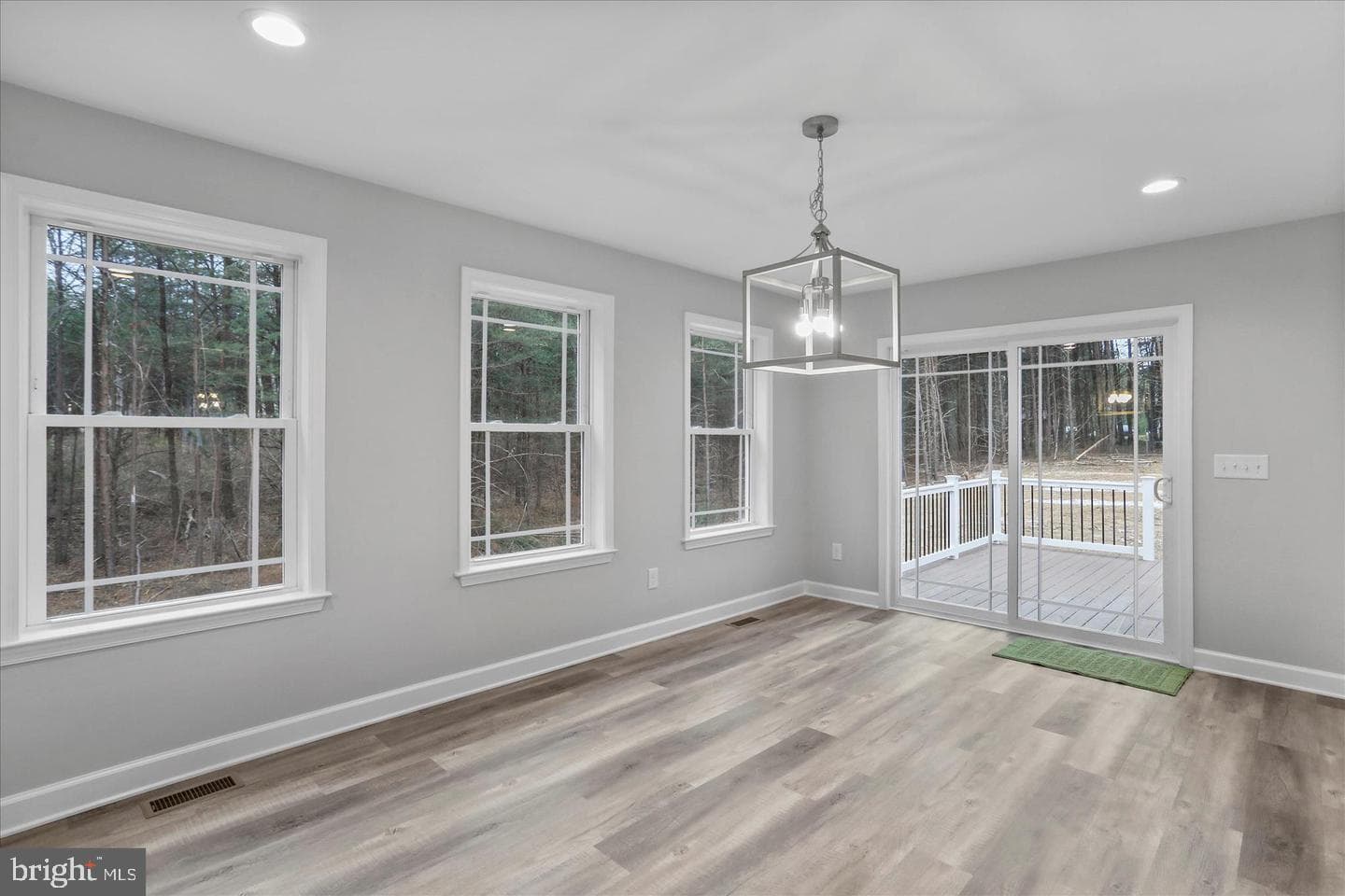 19 Mountain Laurel Drive photo 14
