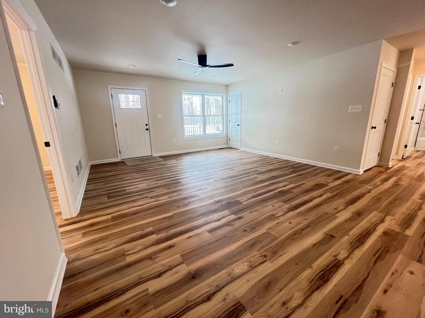 256 Roundtop Ln photo 17