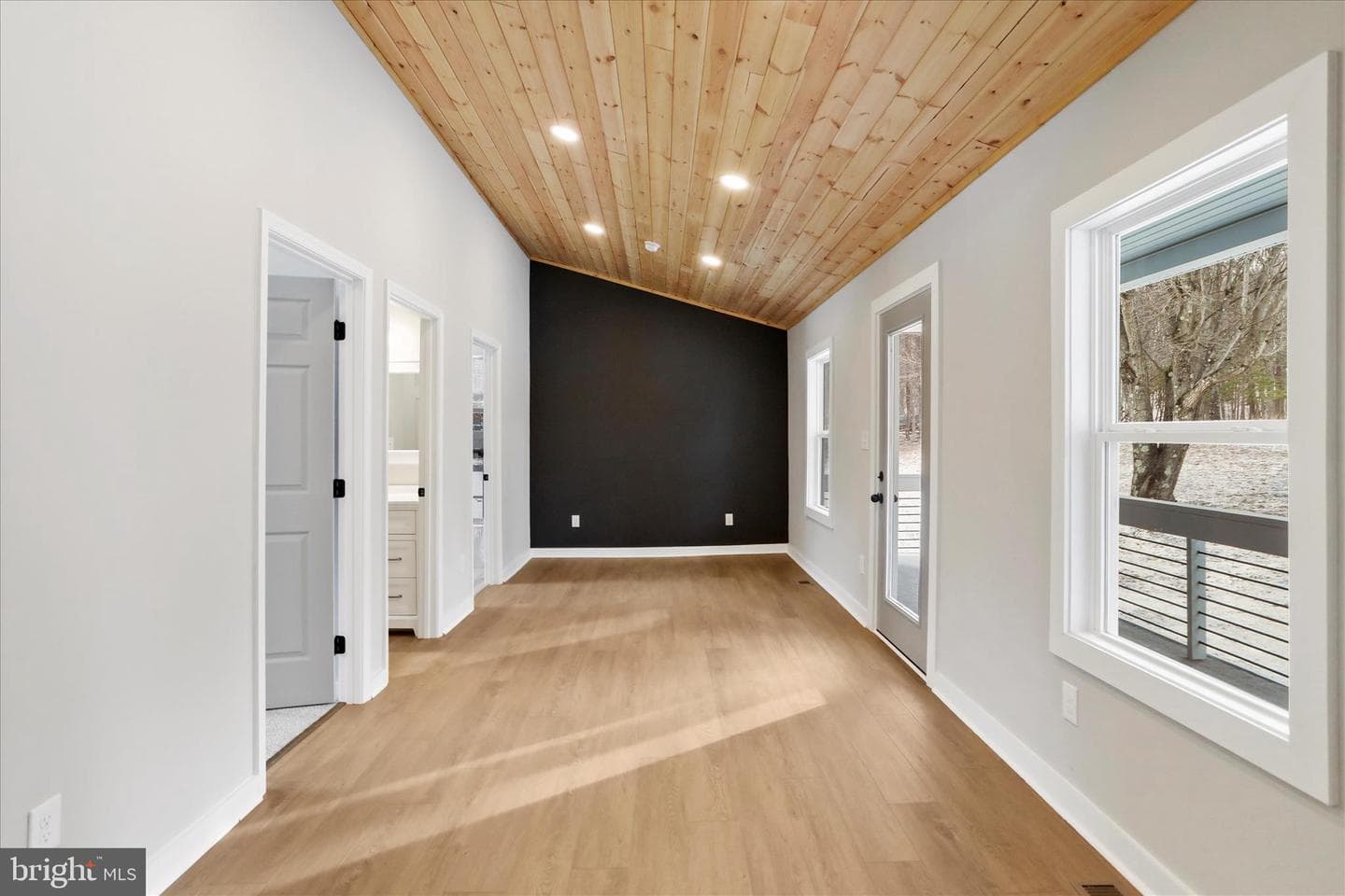 36 Plum Tree Lane photo 12
