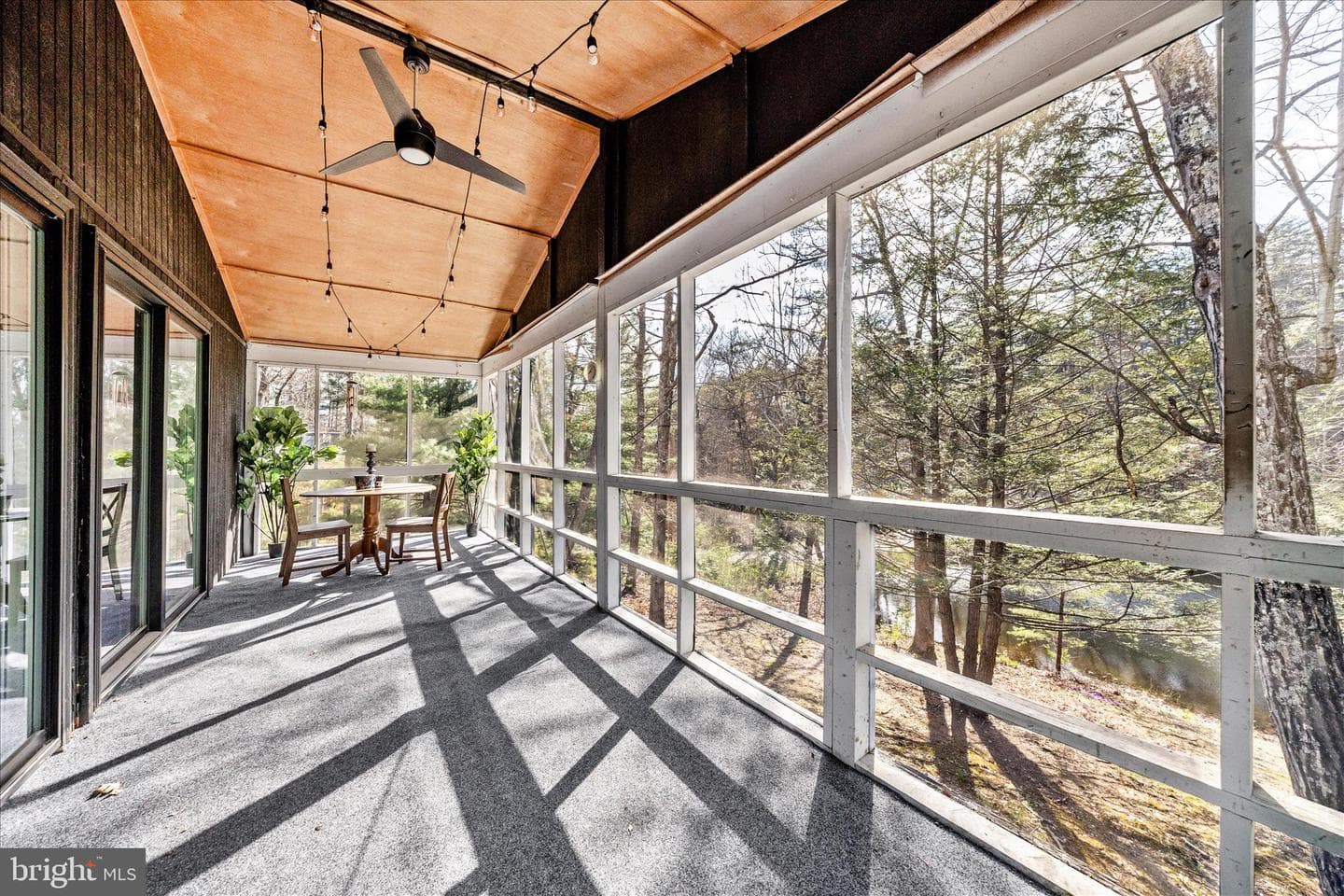 371 Oak Hill Road photo 5