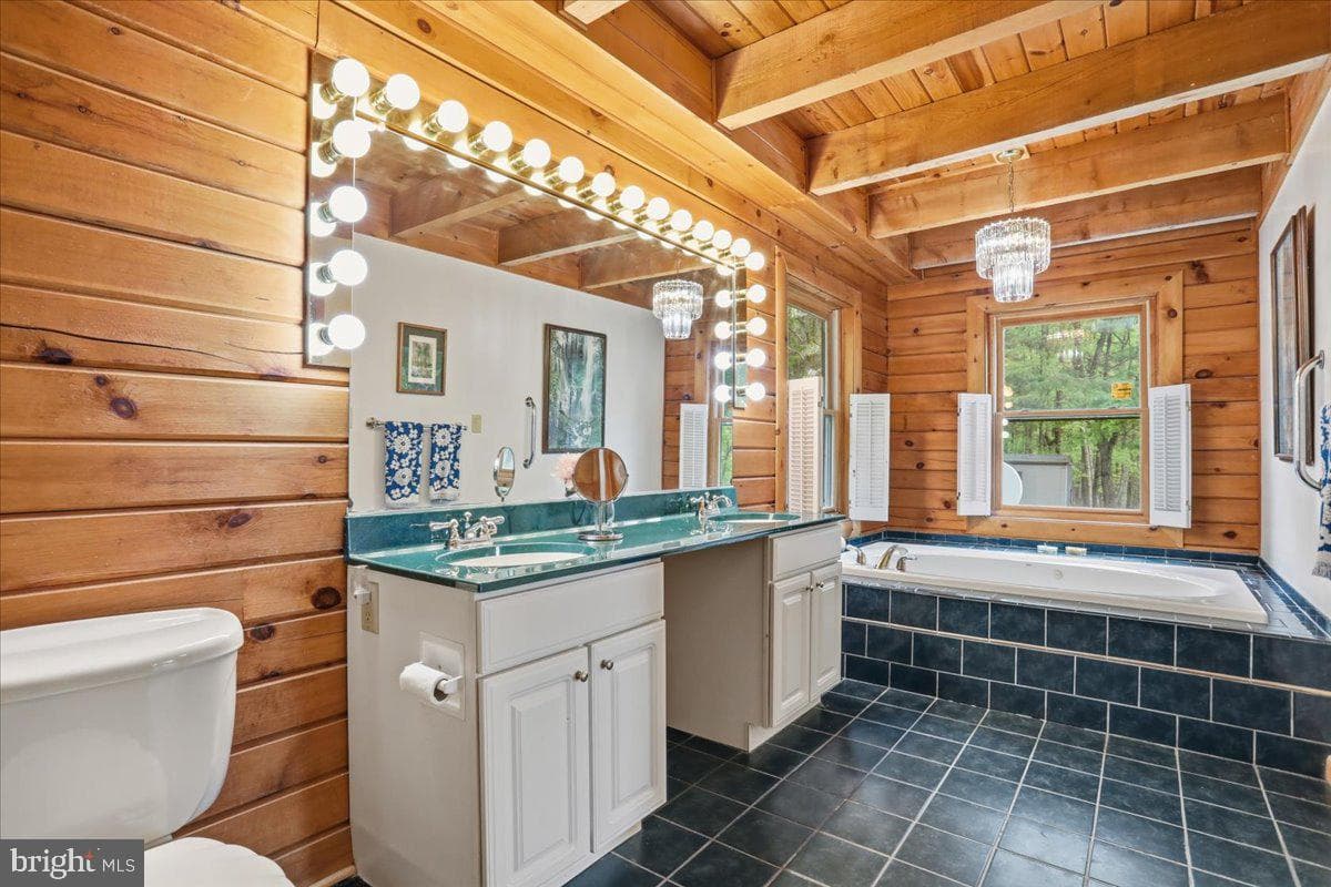 1052 Parkside Drive photo 24