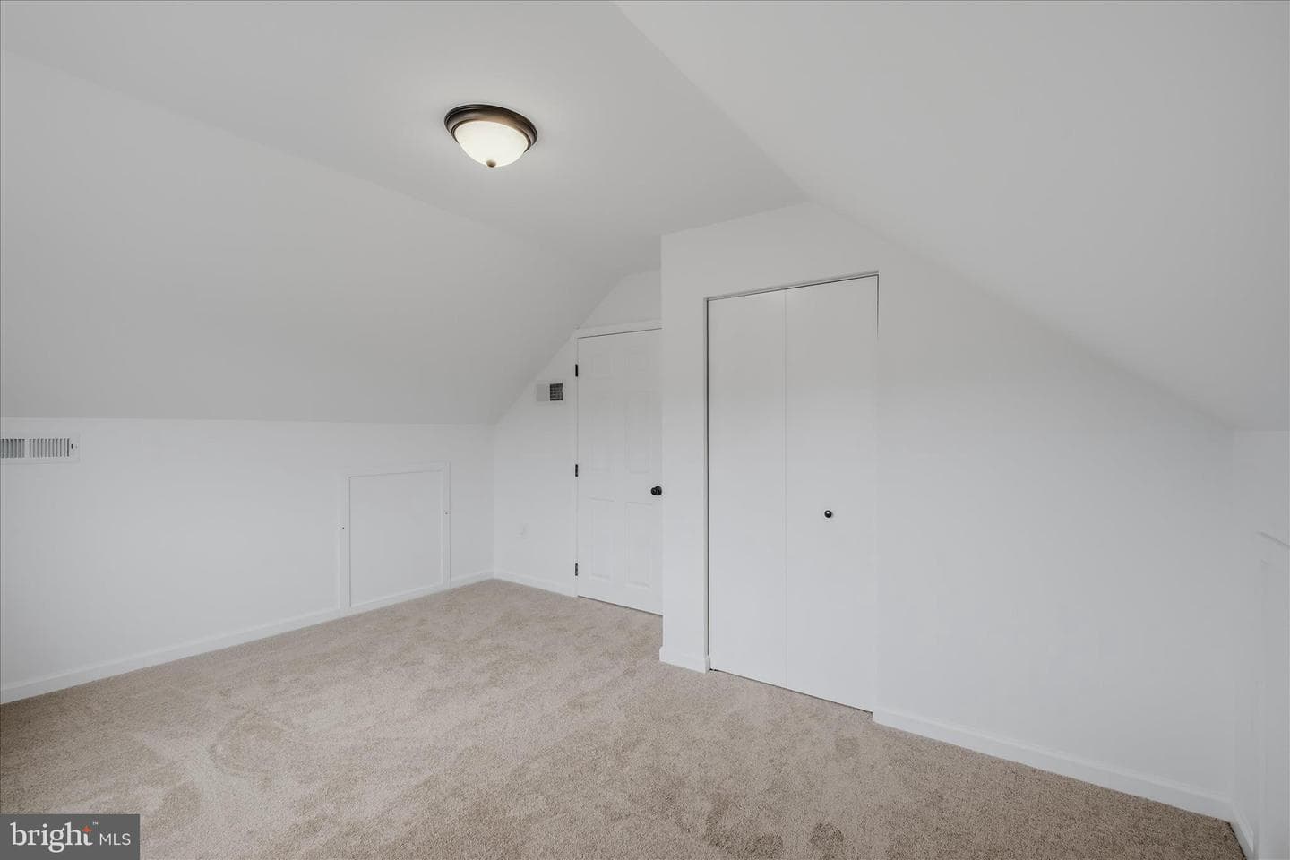 1838 Fulton Road photo 24