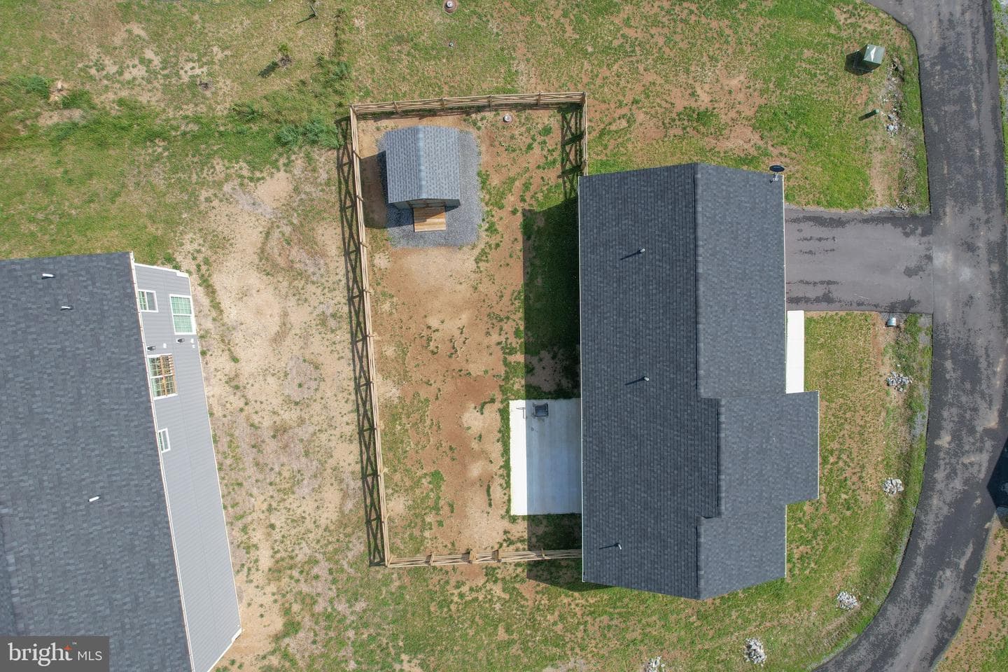 147 Greg Drive photo 10