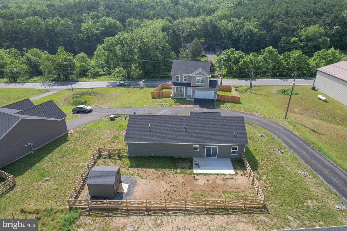147 Greg Drive photo 11