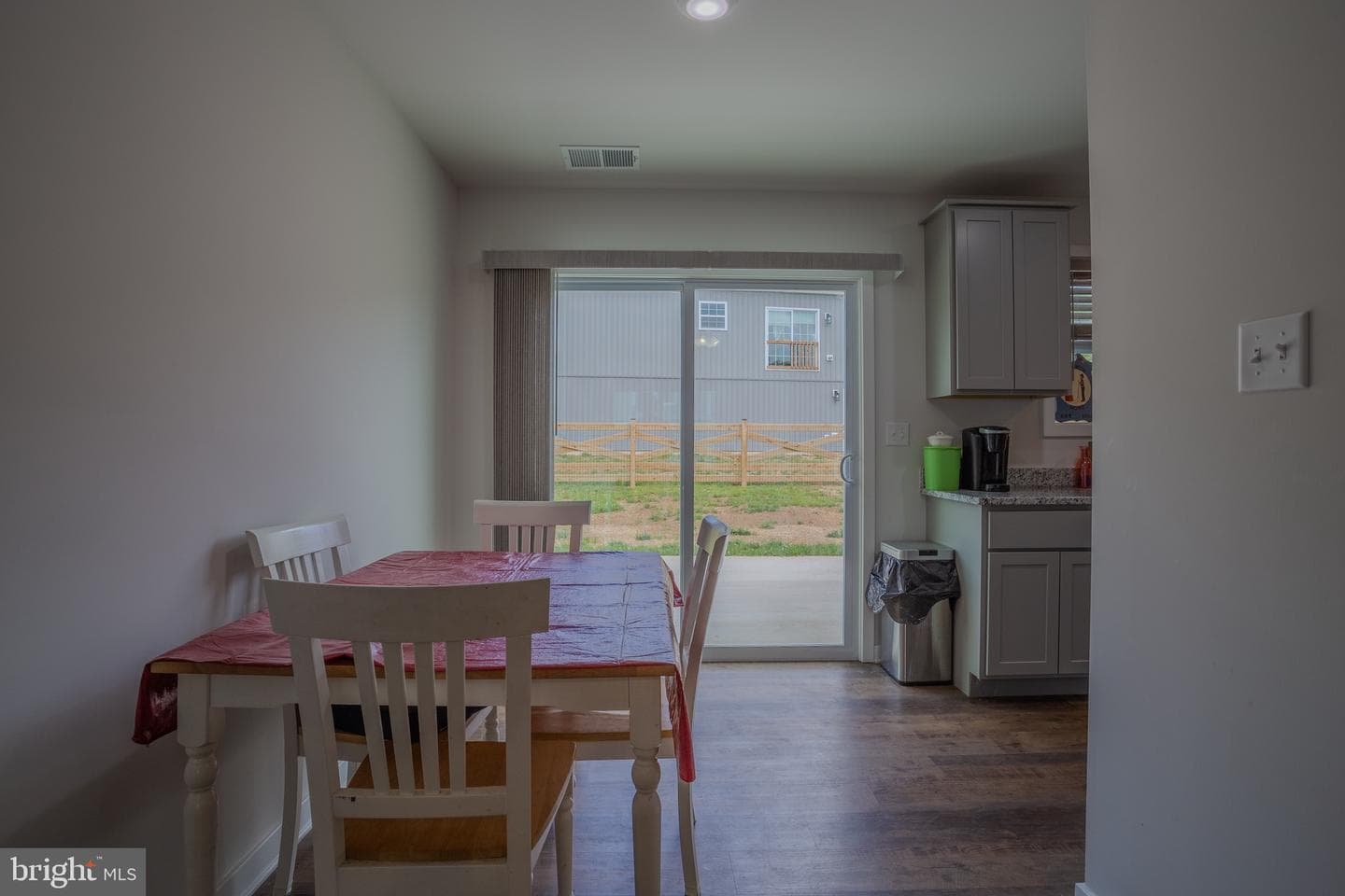 147 Greg Drive photo 27