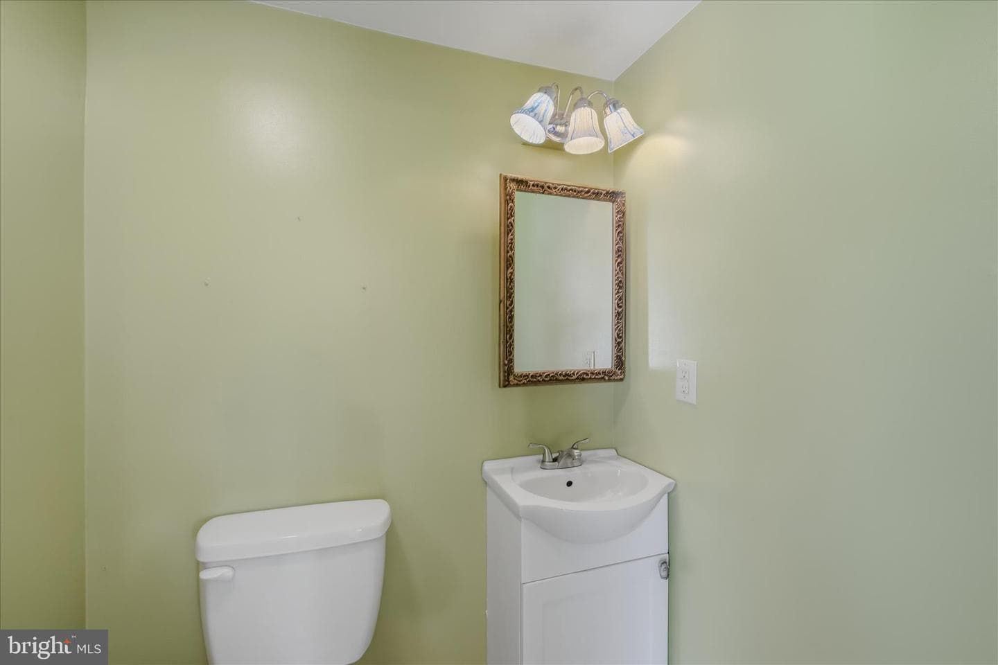 627 Apple Orchard Circle photo 13