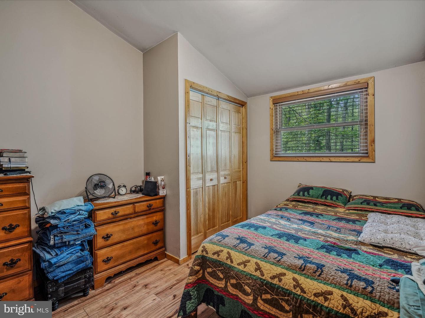 237 Redbud Ln photo 24