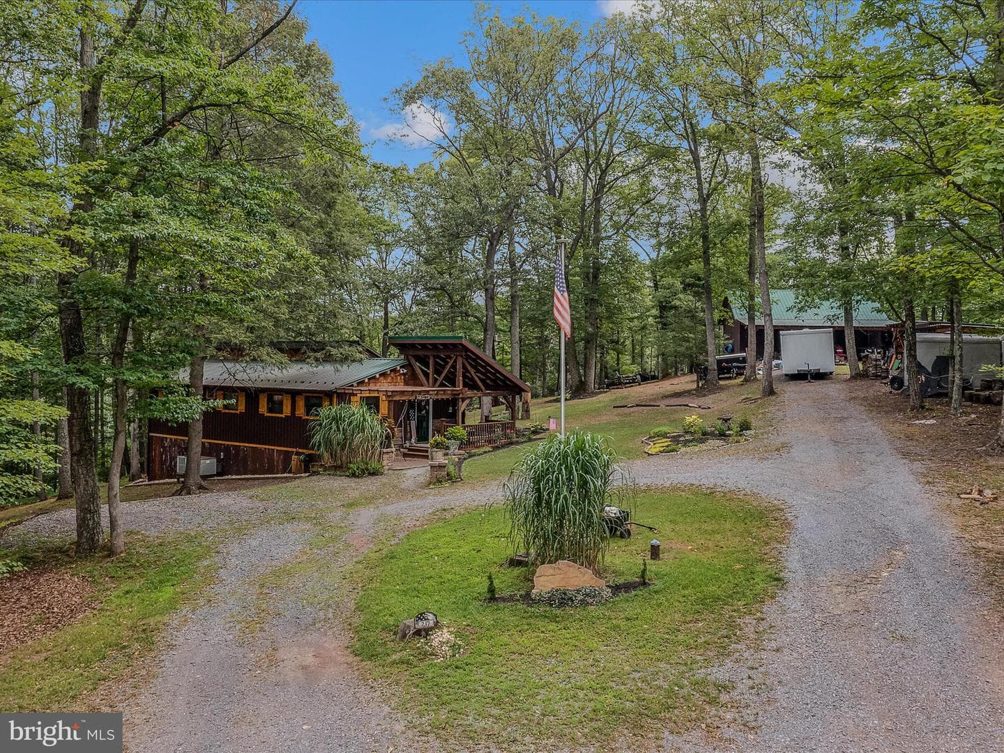 237 Redbud Ln photo 34
