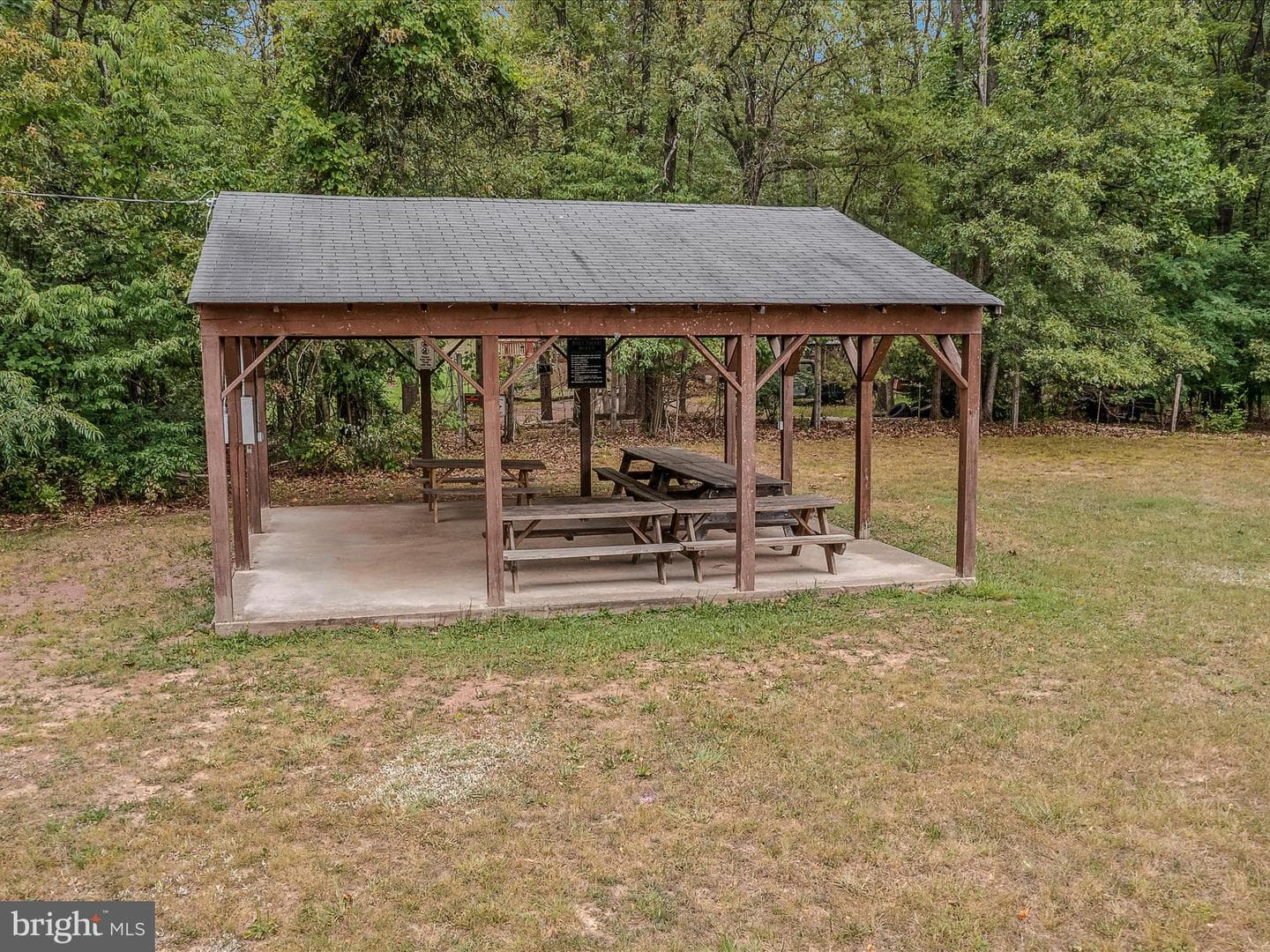 237 Redbud Ln photo 71