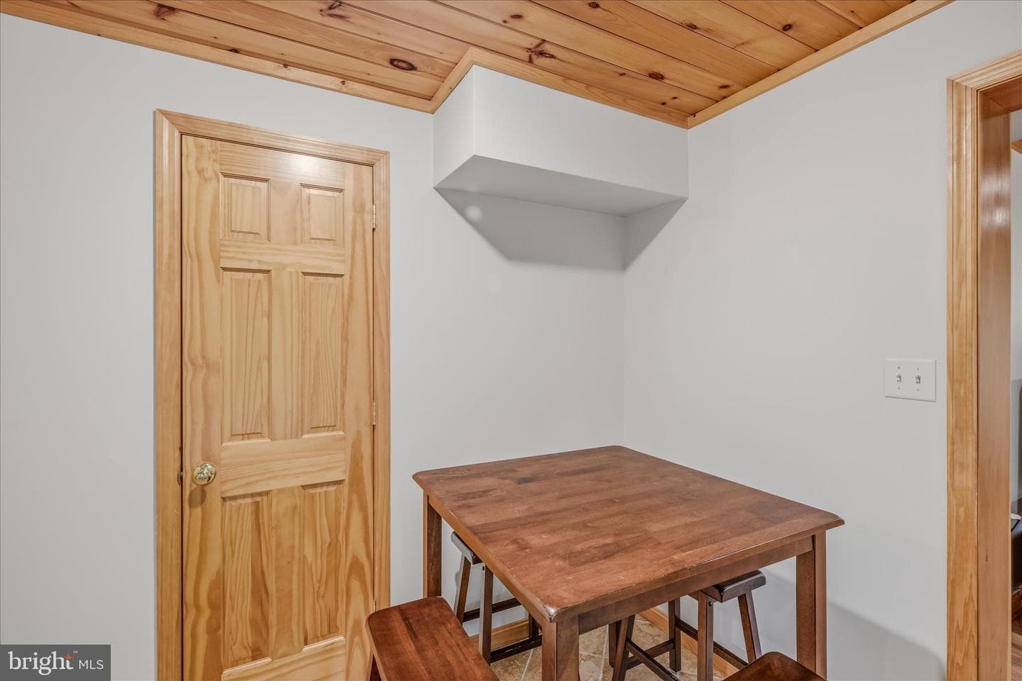 110 Montevideo Road photo 44