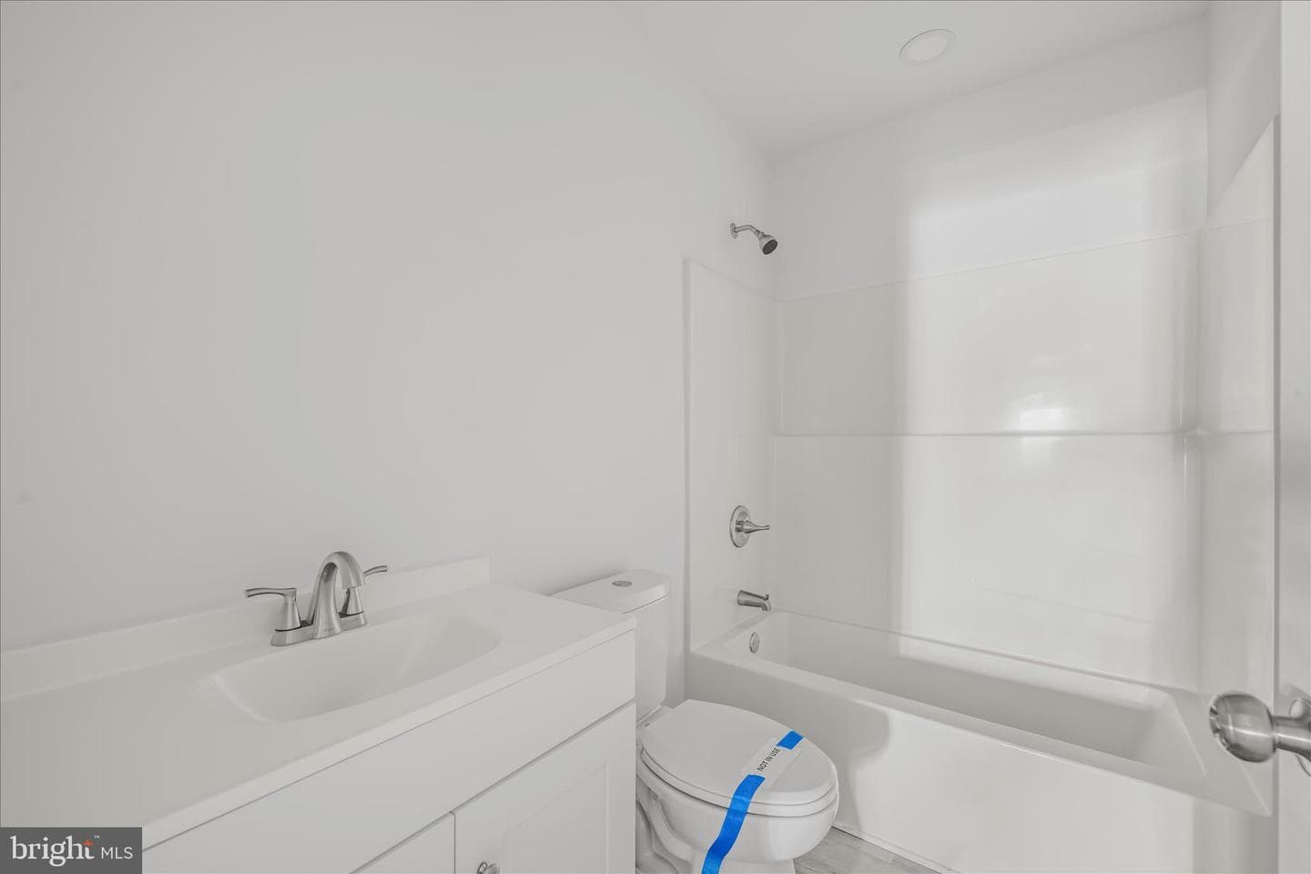 21 Hilltop Street photo 25