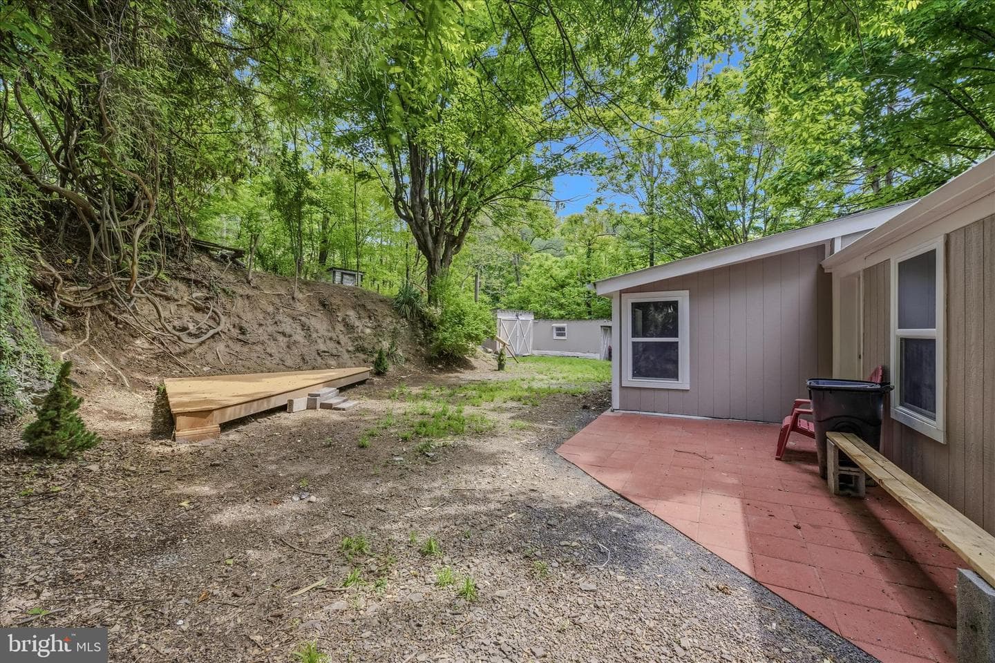 64 Hobday Lane photo 29