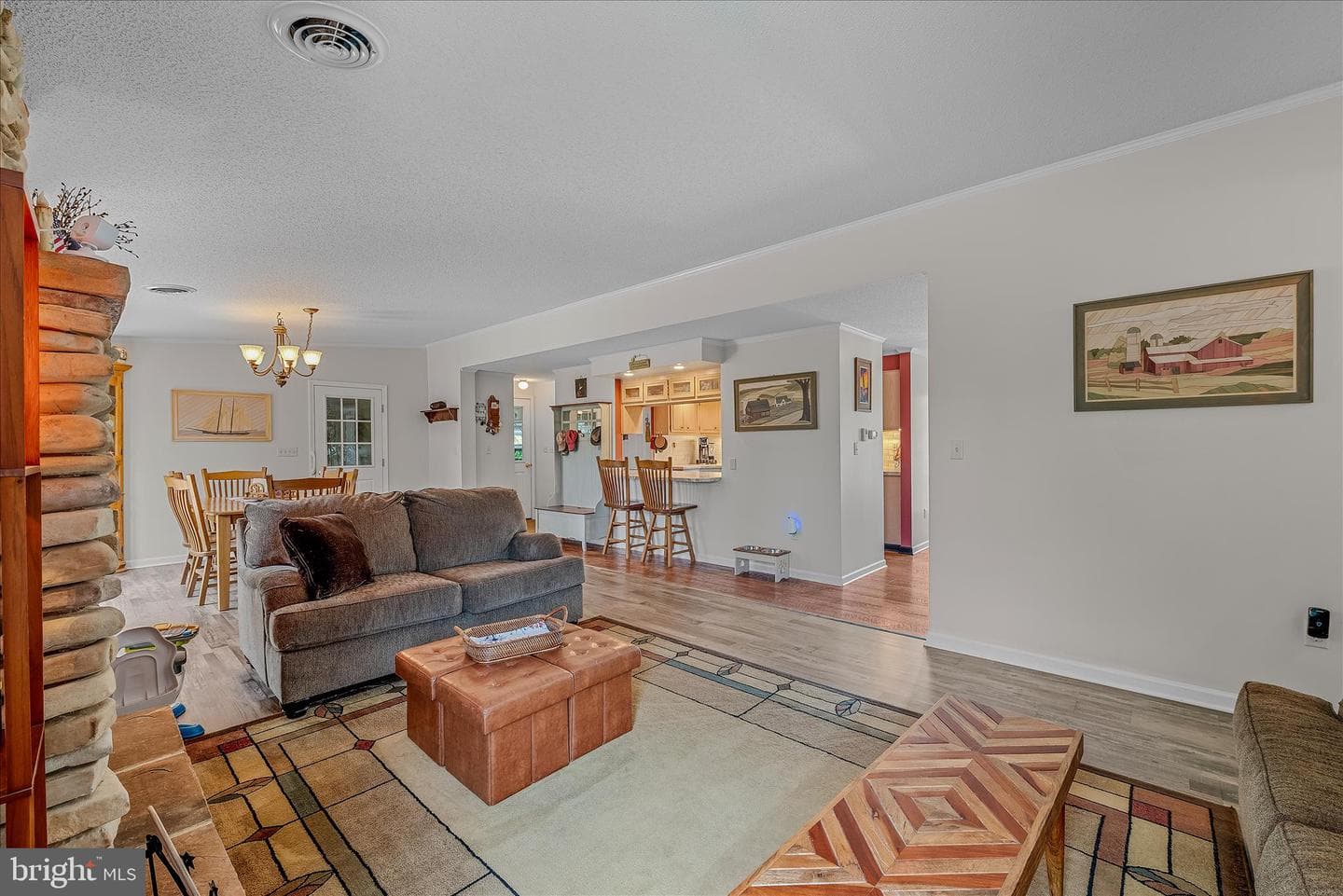 302 Prado Way photo 9