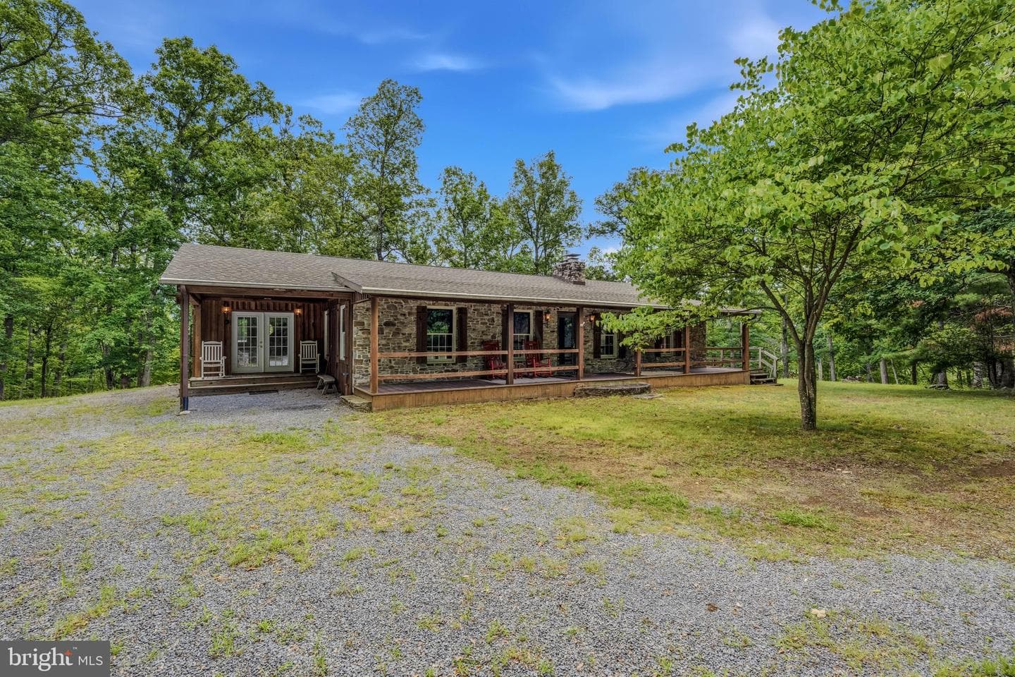 781 Moss Lane photo 3