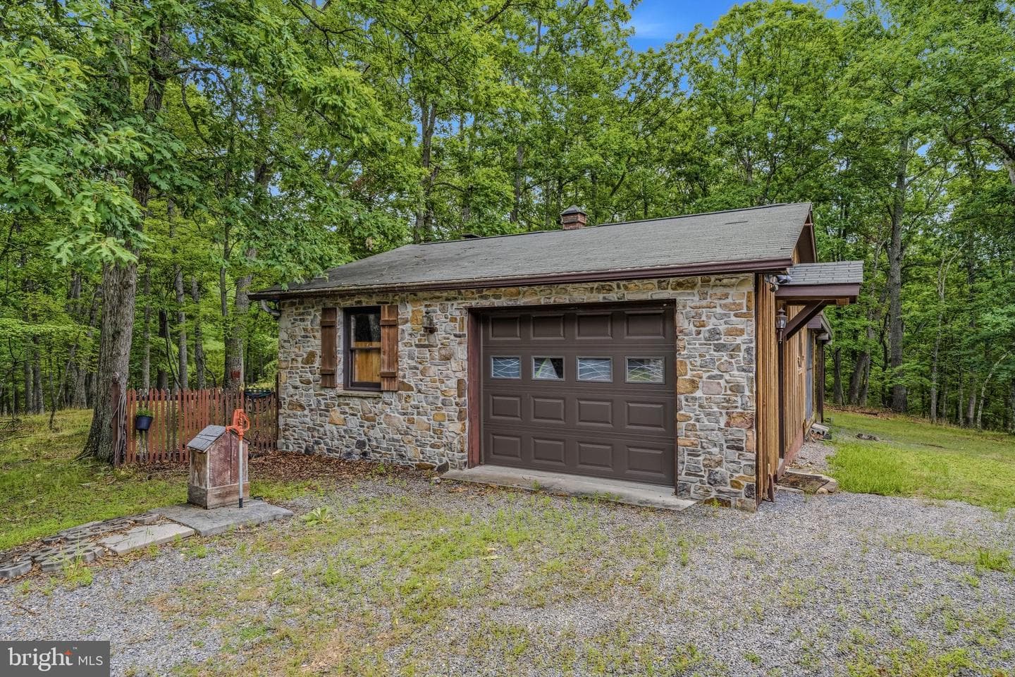 781 Moss Lane photo 39