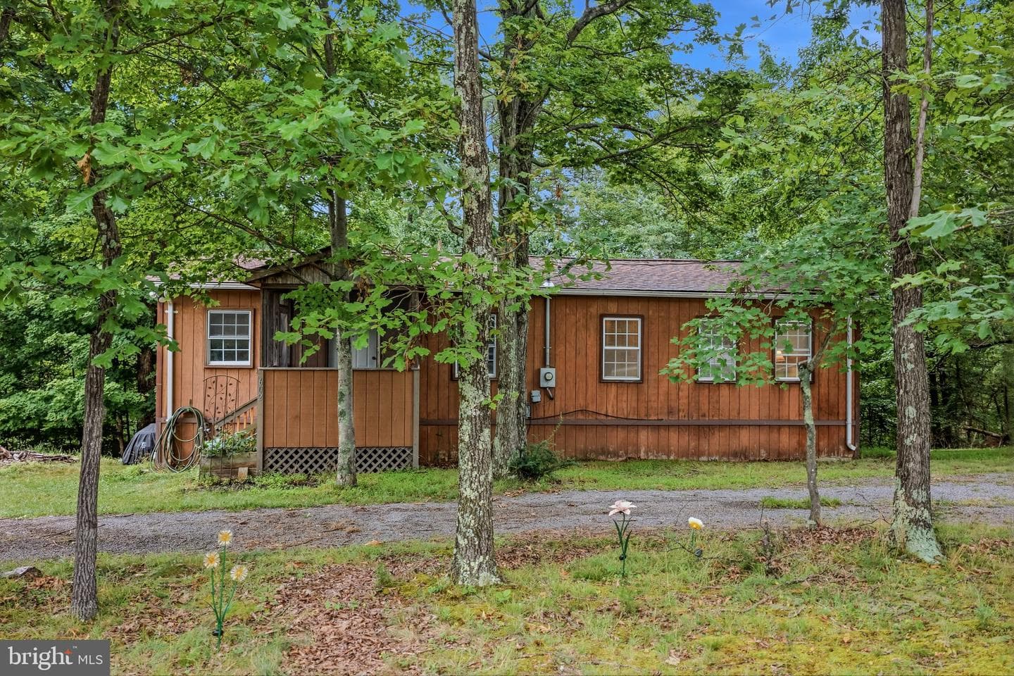 602 Plum Tree Lane photo 4