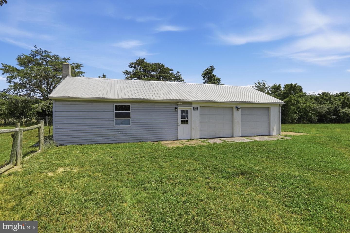 11195 Valley Road photo 25