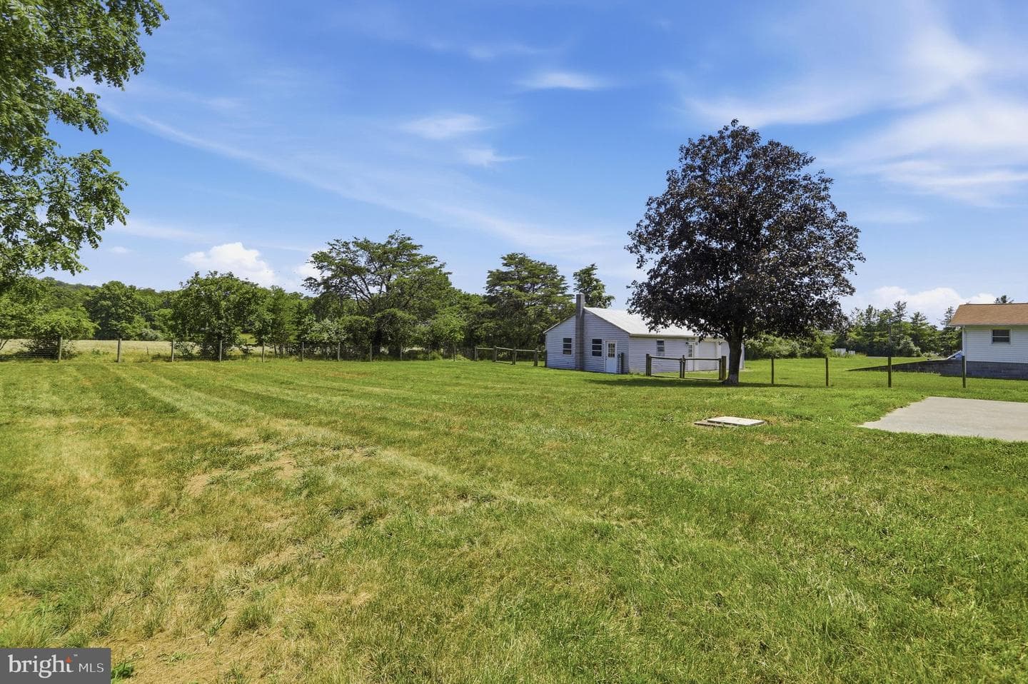 11195 Valley Road photo 29