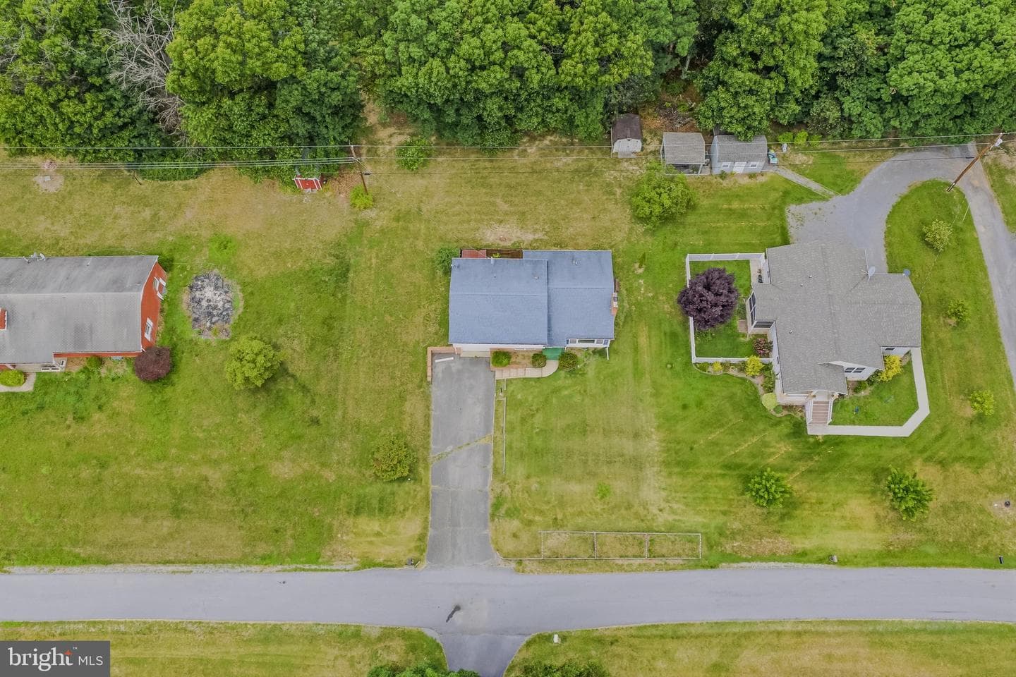 381 Grove Heights Road photo 39