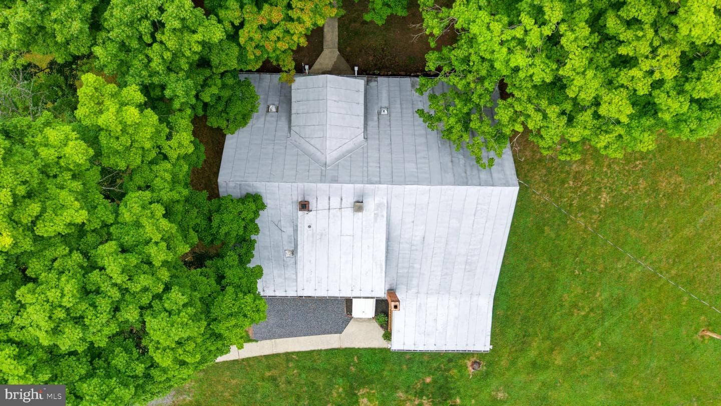 2197 Mauzy Road photo 104