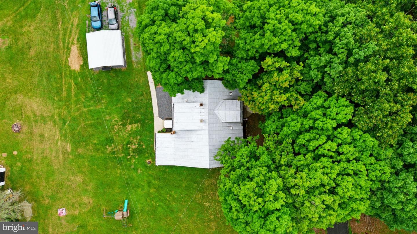 2197 Mauzy Road photo 105