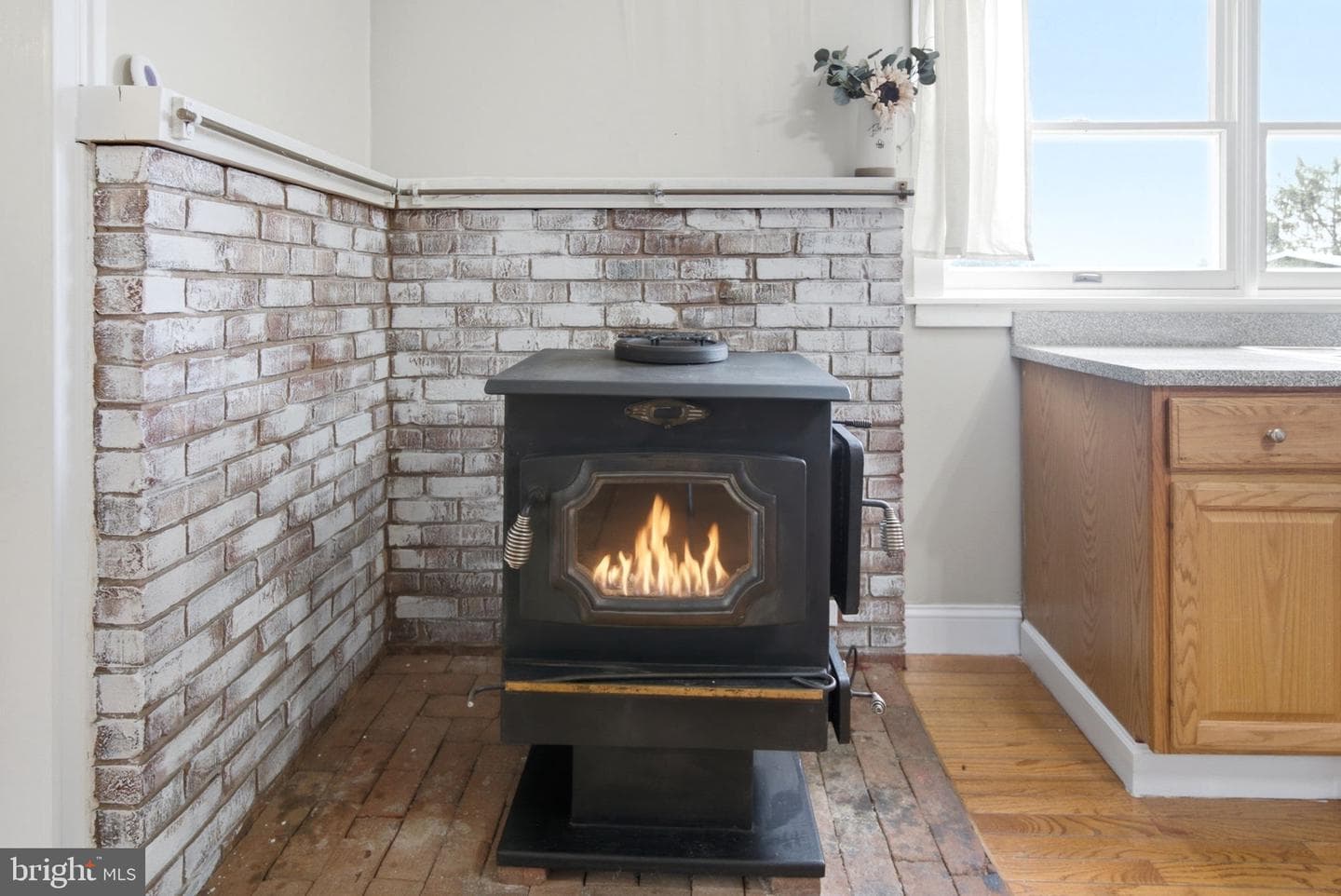 2197 Mauzy Road photo 15